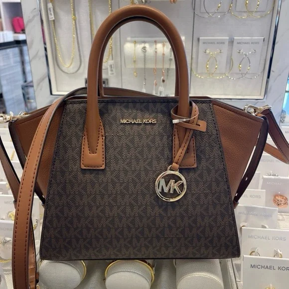 Michael Kors Avril Small Leather Logo Satchel Crossbody Brown Top Zip Bag
NWT - Picture 7 of 16